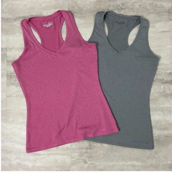 2 Under Armour Heat Gear Tank Tops - Size Medium - Picture 1 of 11